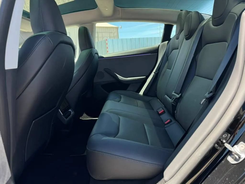 Used 2026 Tesla Model 3 RWD image 16
