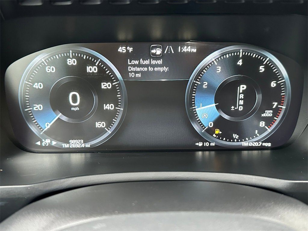 Used 2019 Volvo XC90 T6 Momentum w/ Protection Package Premier image 26