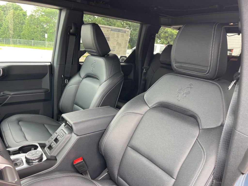 New 2025 Ford Bronco Big Bend w/ Black Diamond Package image 10