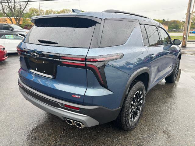 Used 2025 Chevrolet Traverse Z71 w/ Driver Confidence Package AWD/4WD image 12