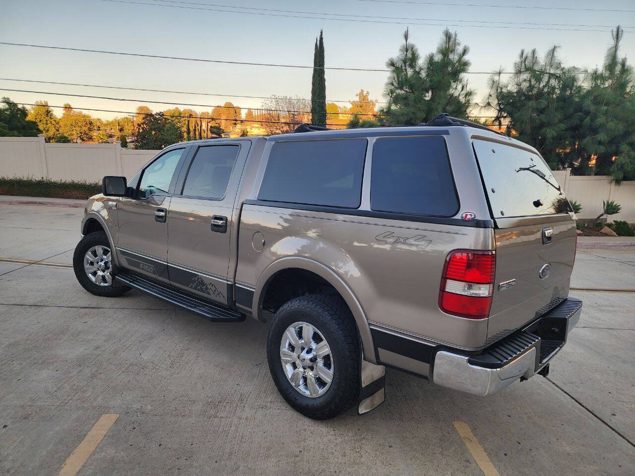 Used 2005 Ford F150 Lariat AWD/4WD image 8