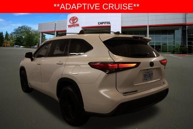 Used 2023 Toyota Highlander LE AWD/4WD image 5