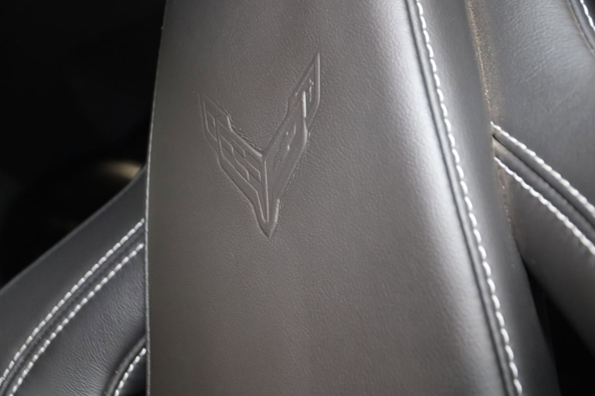 Used 2022 Chevrolet Corvette Stingray Preferred Cpe w/ Z51 Performance Package RWD image 42