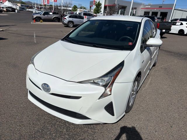 Used 2017 Toyota Prius Two w/ Carpet Mat Package FWD image 5