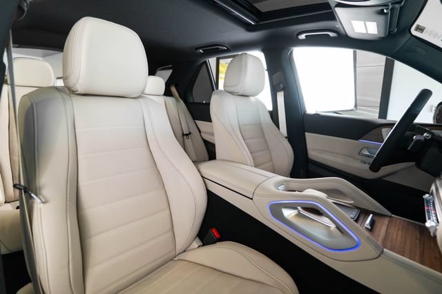 New 2026 Mercedes-Benz GLE 580 4MATIC image 14