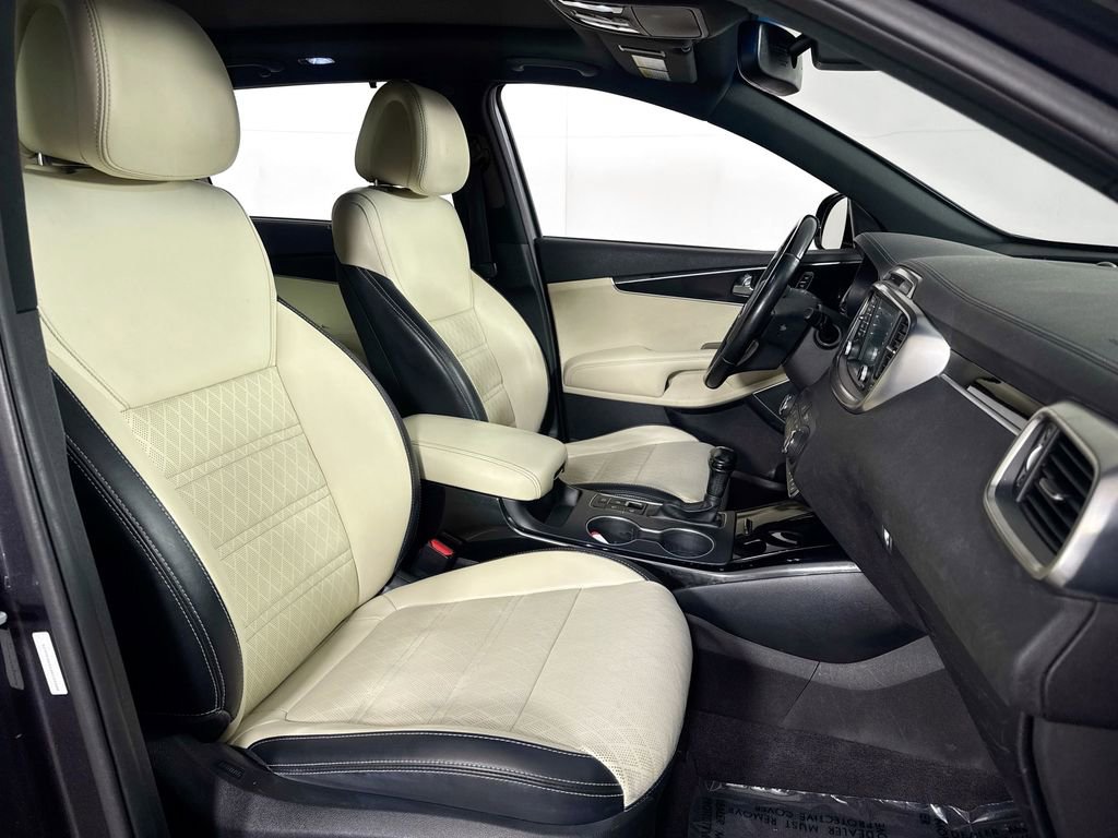 Used 2016 Kia Sorento SX w/ SXL Technology Package image 37