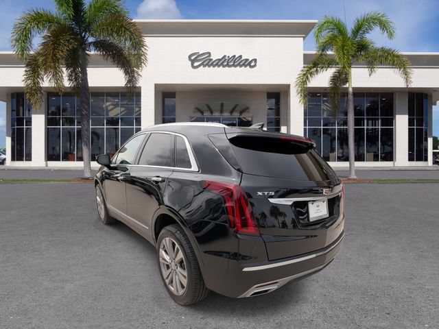 Certified 2024 Cadillac XT5 Premium Luxury FWD image 11