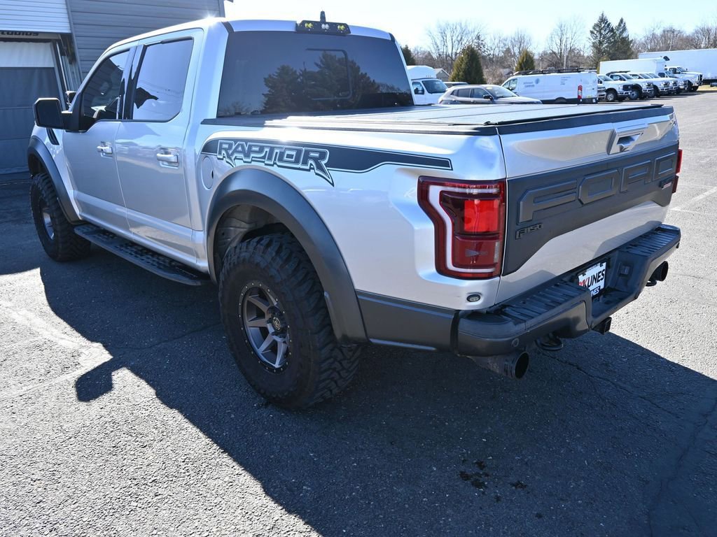 Used 2019 Ford F150 Raptor w/ Equipment Group 802A Luxury image 8