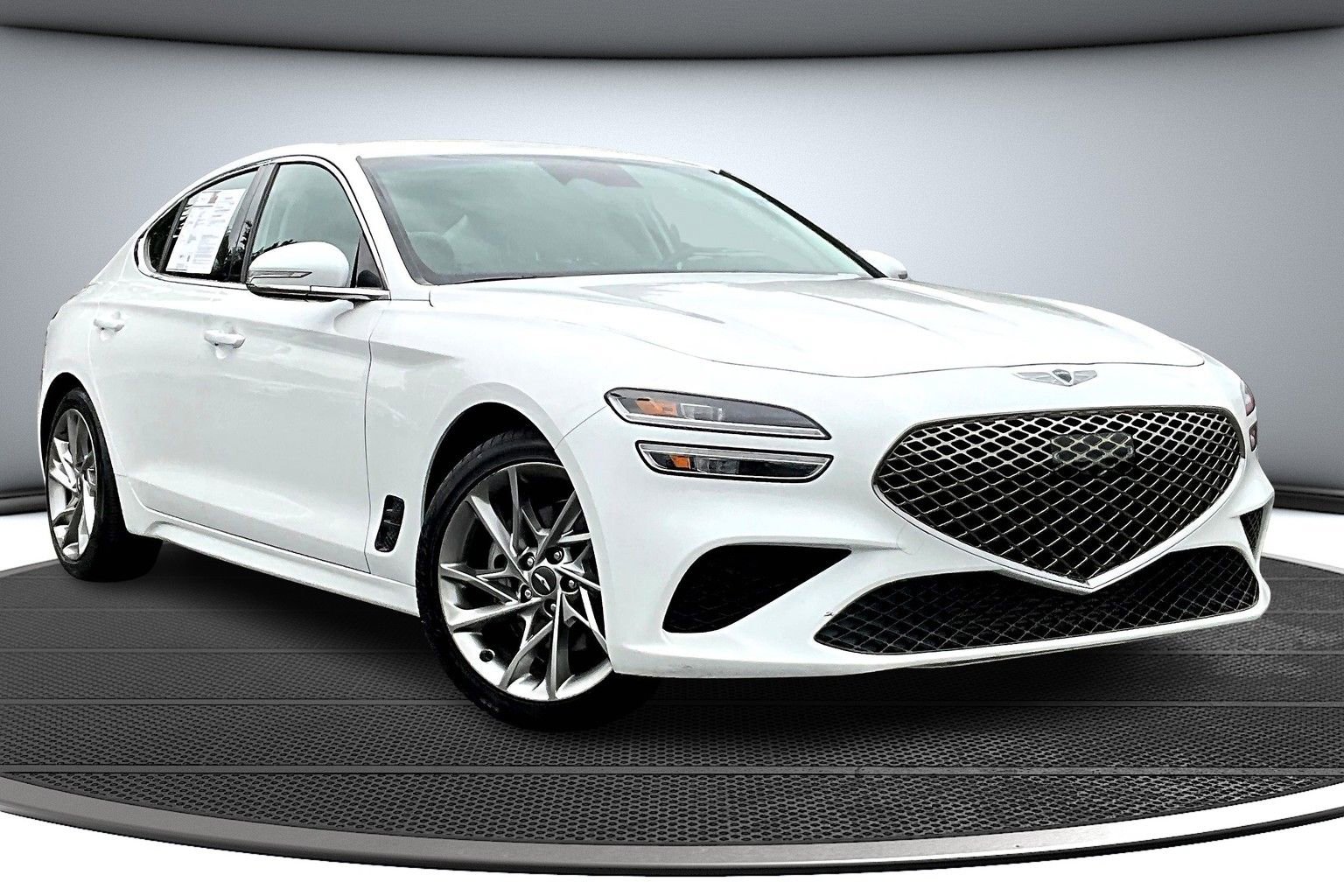Used 2022 Genesis G70 2.0T