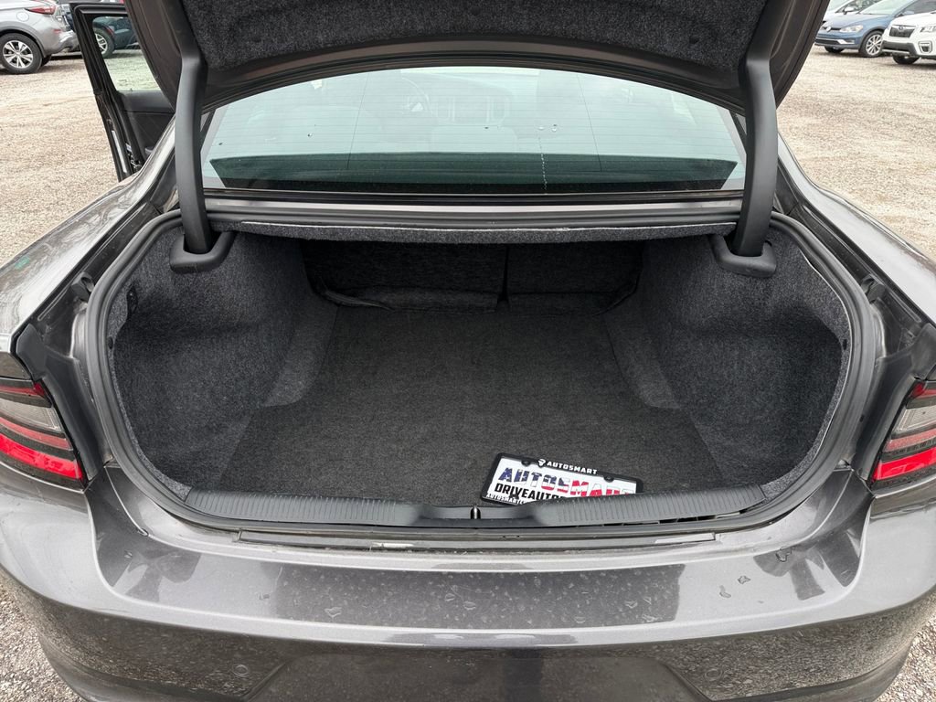 Used 2023 Dodge Charger SXT image 19