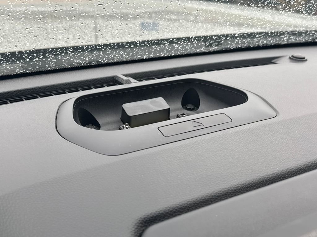 Used 2025 Toyota Tacoma TRD Off-Road image 21