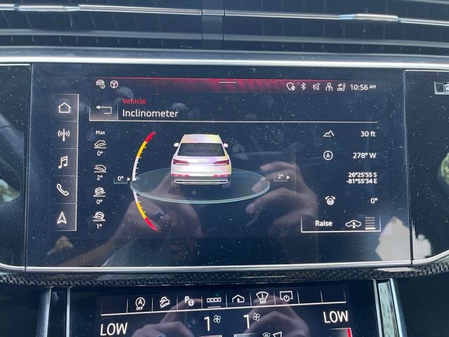 Used 2023 Audi SQ7 Prestige AWD/4WD image 11