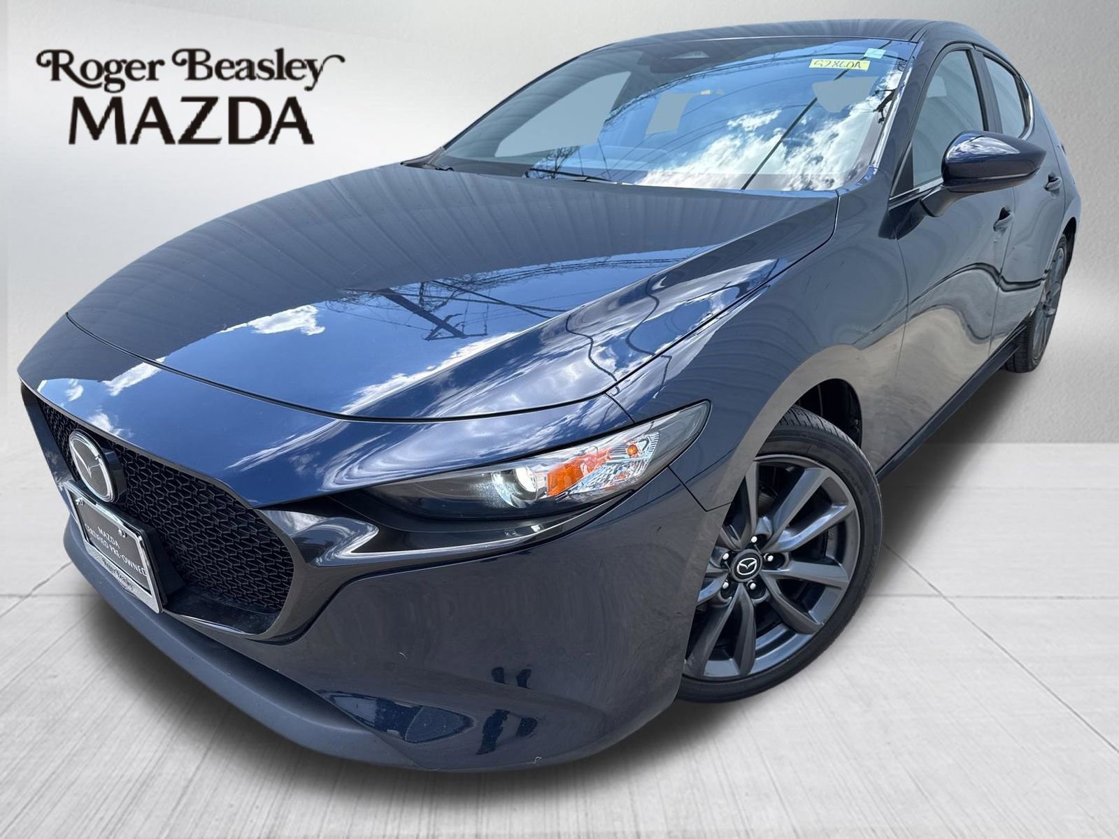 Used 2024 MAZDA MAZDA3 s image 1
