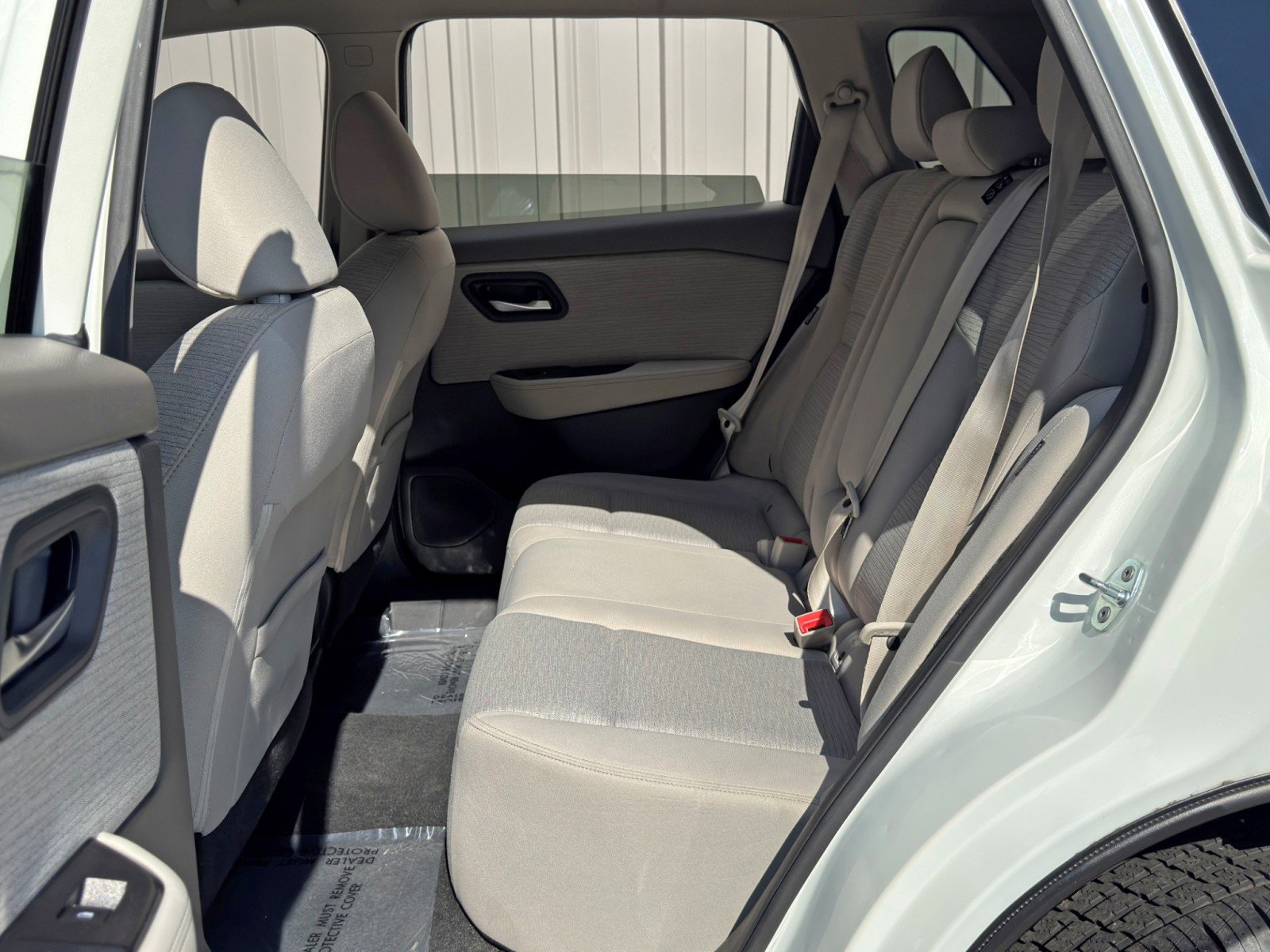 Used 2022 Nissan Rogue SV FWD image 35