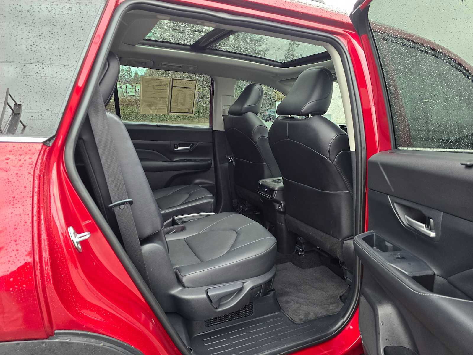 Certified 2025 Toyota Grand Highlander XLE image 15