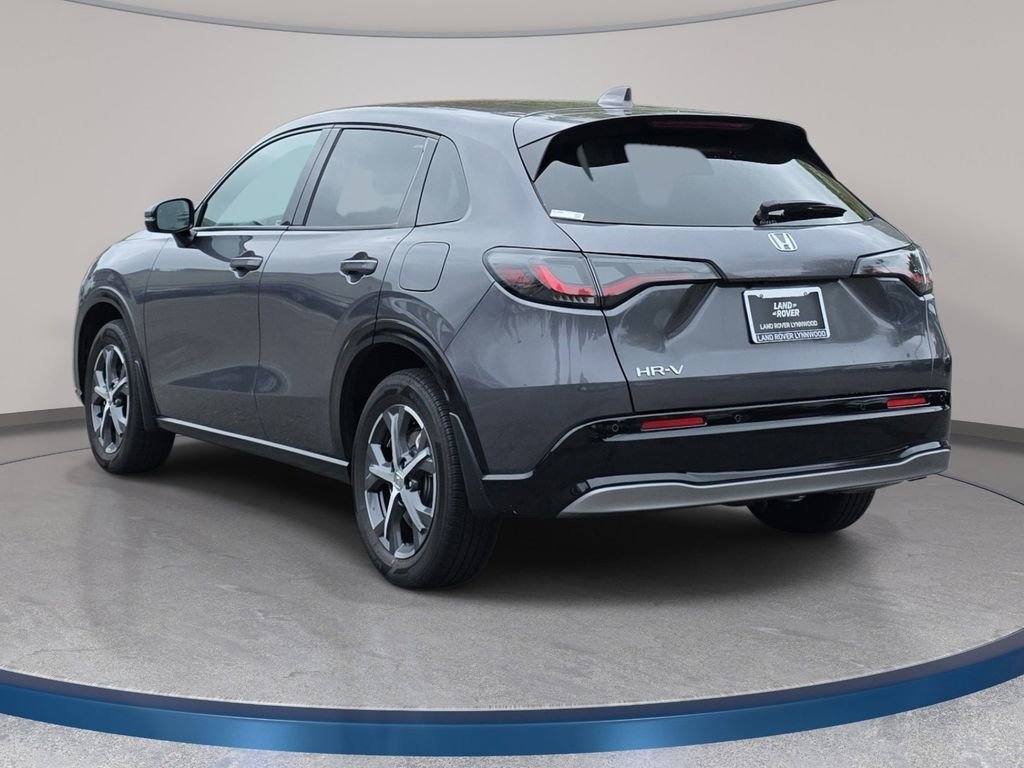 Used 2025 Honda HR-V EX-L image 8