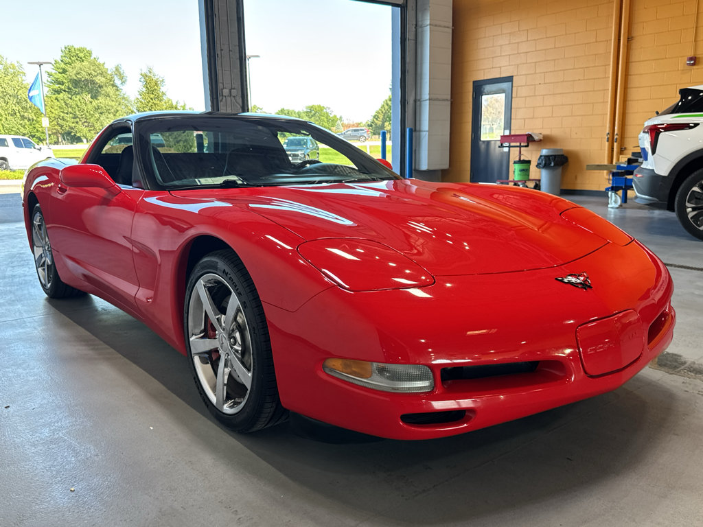 Used 2002 Chevrolet Corvette Coupe w/ Preferred Equipment Group2 RWD image 8