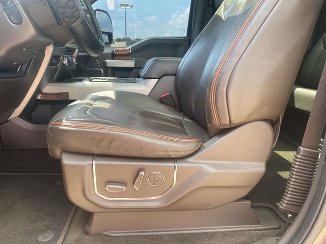 Used 2017 Ford F250 King Ranch w/ King Ranch Ultimate Package AWD/4WD image 12