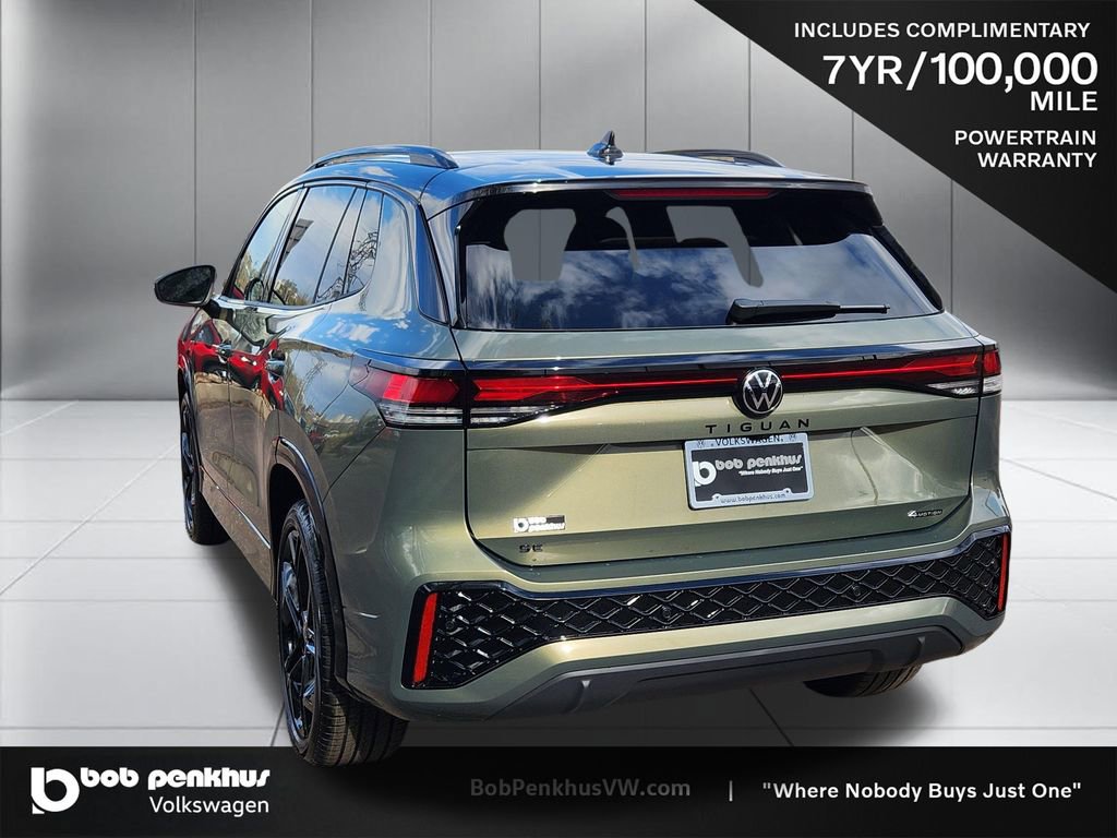 New 2026 Volkswagen Tiguan SE R-Line image 27