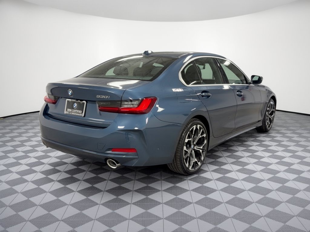 Certified 2026 BMW 330i Sedan RWD image 9