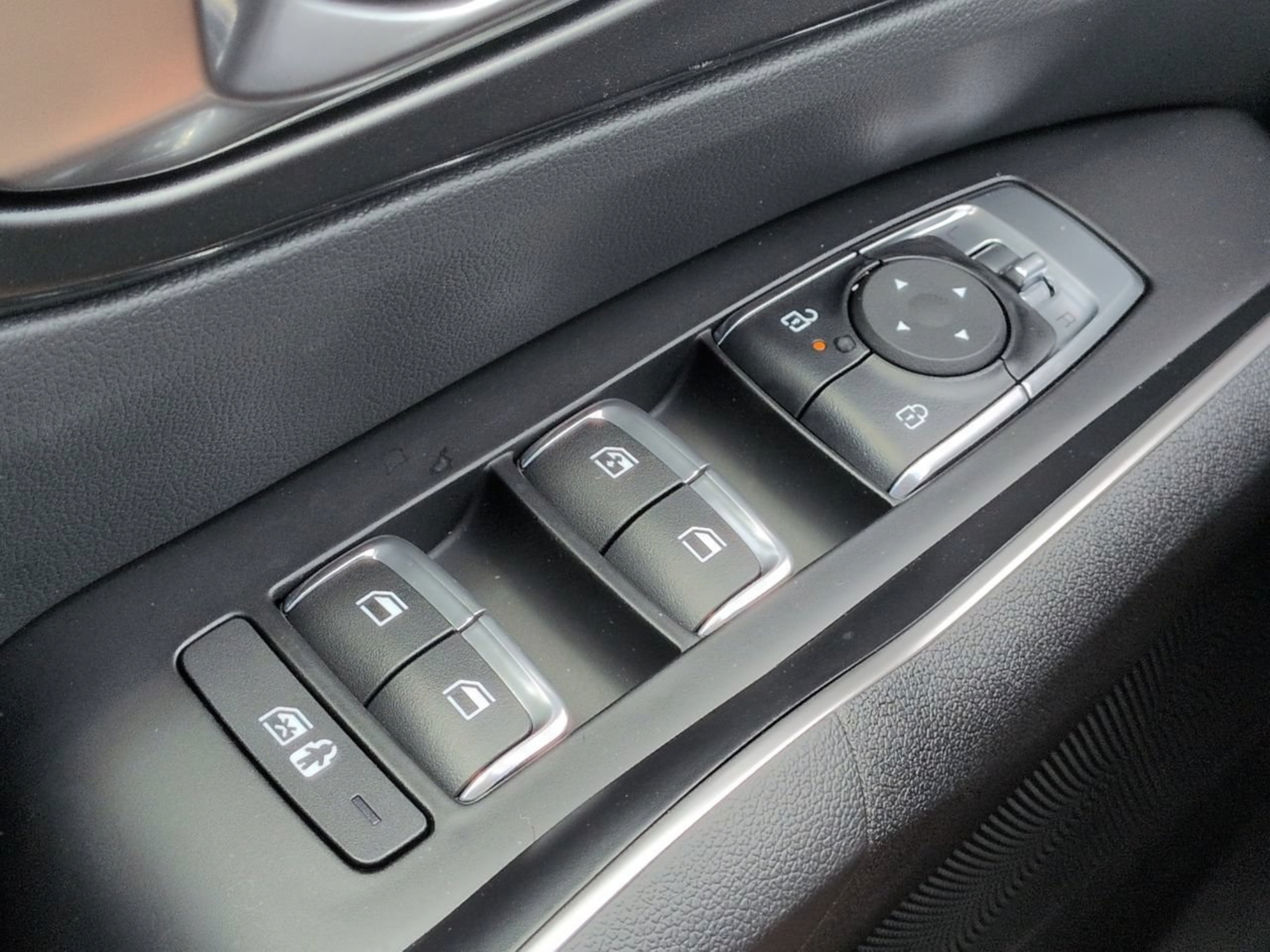 New 2026 Kia Sorento S w/ S Panoramic Sunroof Package FWD image 26