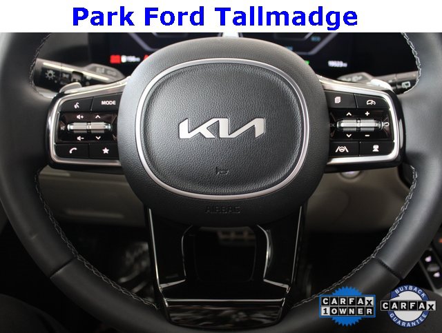 Used 2025 Kia Sorento SX Prestige image 15
