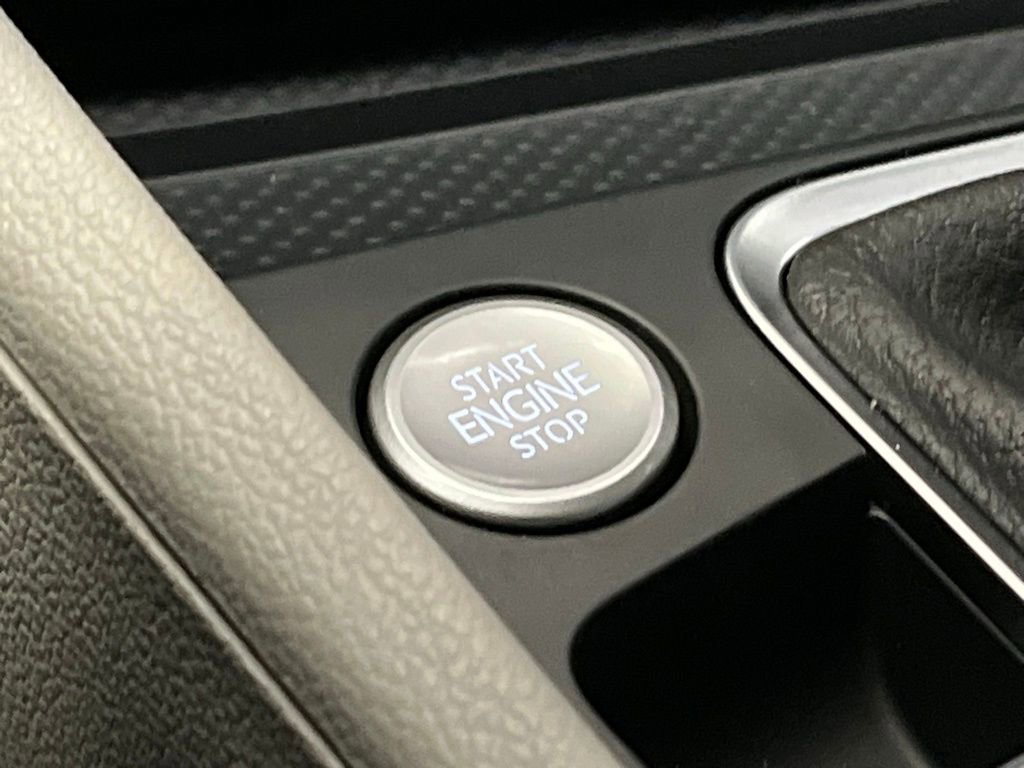 New 2026 Volkswagen Jetta SE FWD image 15