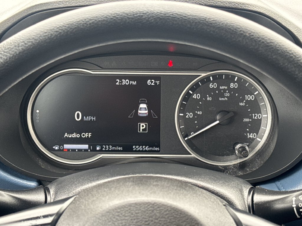 Used 2025 Nissan Versa SV FWD image 16
