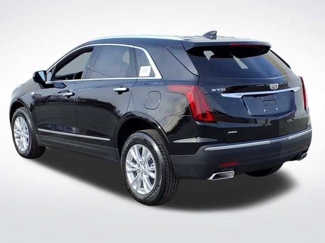 New 2026 Cadillac XT5 Luxury image 3