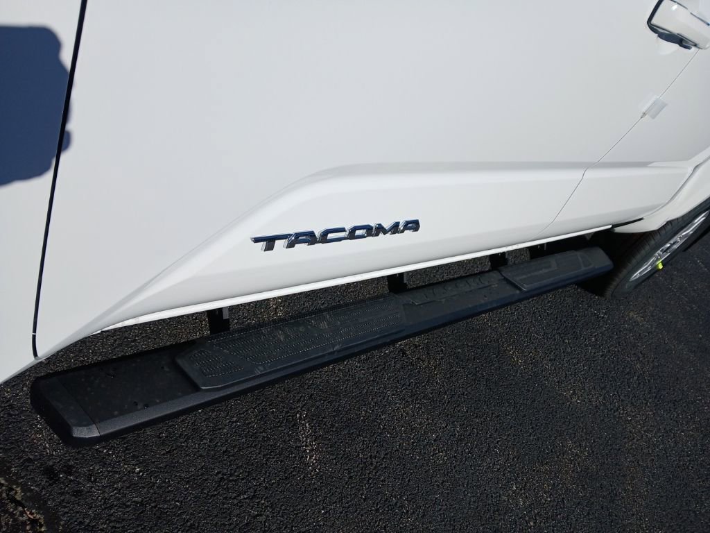 New 2025 Toyota Tacoma SR5 image 12