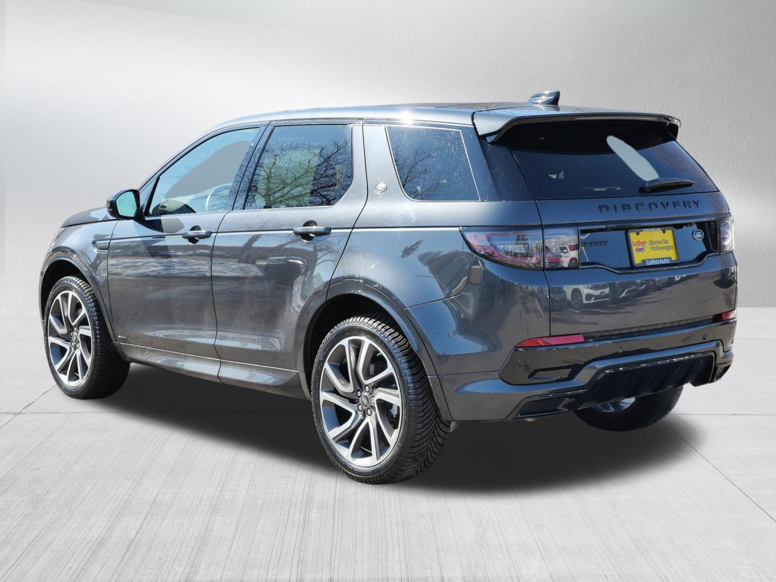 Used 2020 Land Rover Discovery Sport HSE R-Dynamic image 5