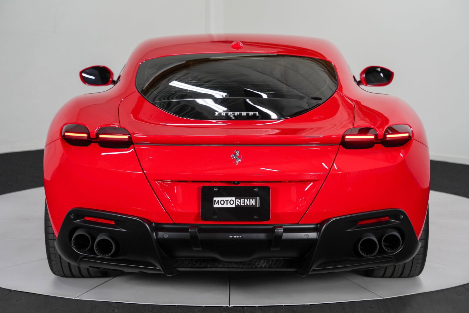 Used 2022 Ferrari Roma image 8