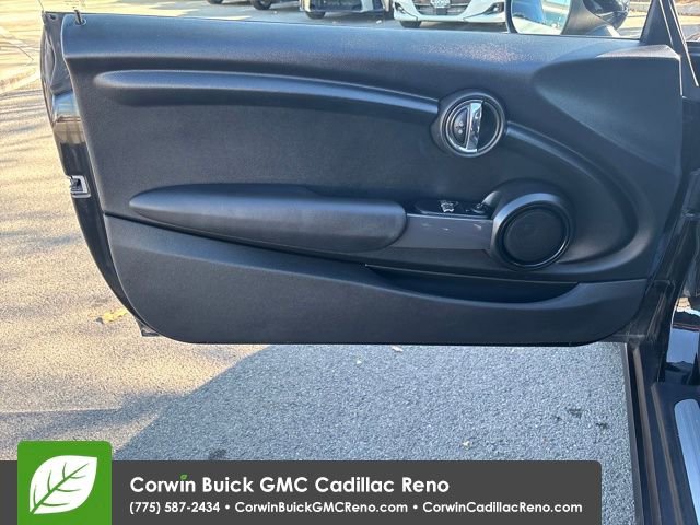 Used 2017 MINI Cooper 2-Door Hardtop image 11