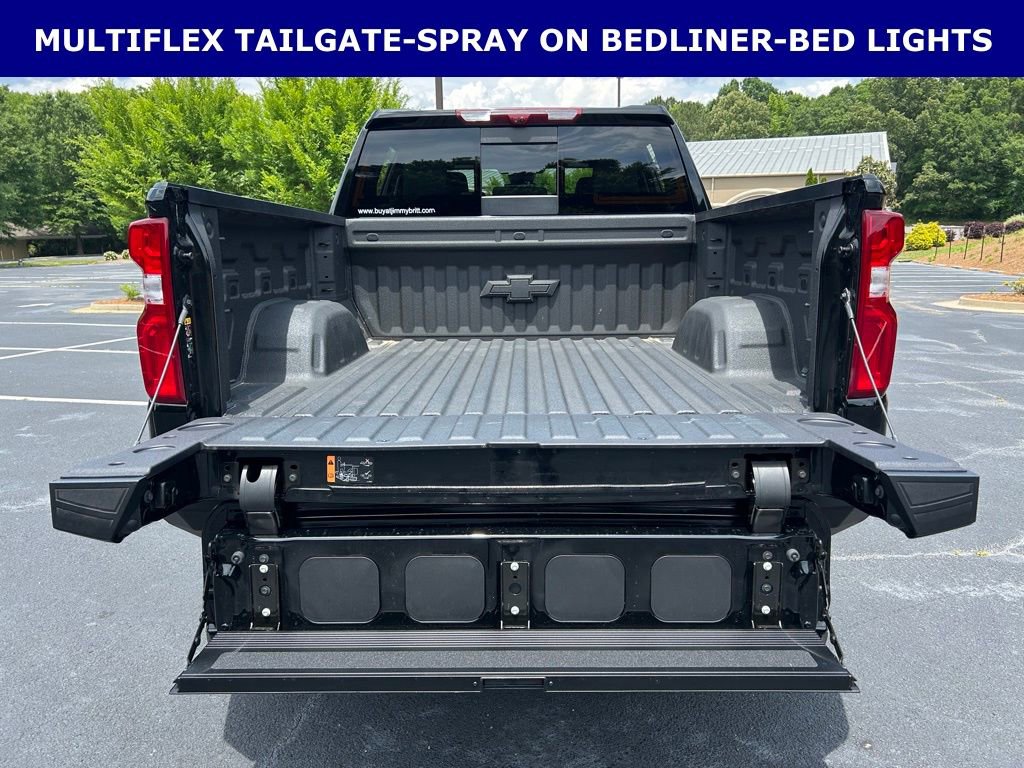 New 2026 Chevrolet Silverado 1500 ZR2 w/ Dark Appearance Package AWD/4WD image 15