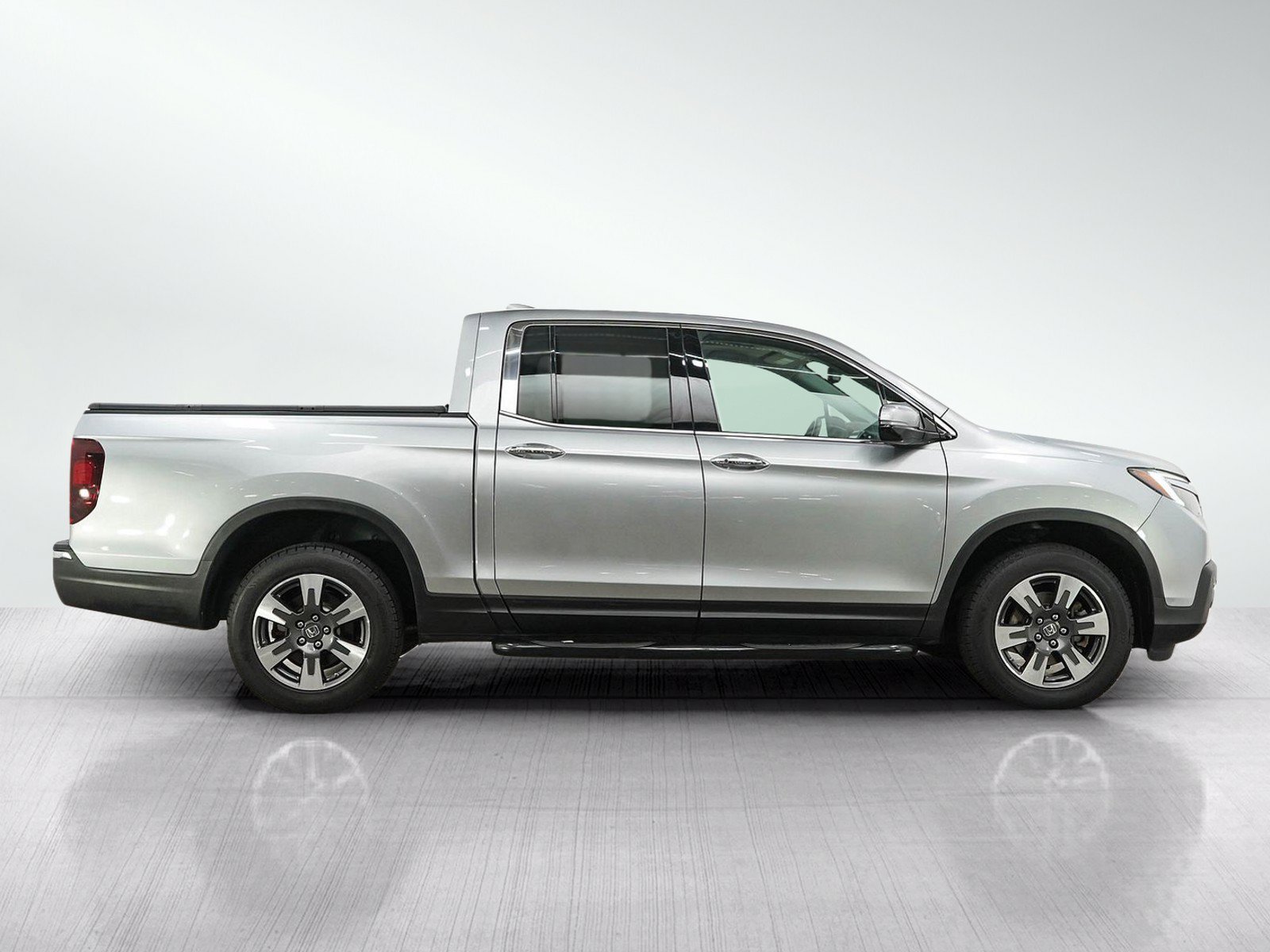 Used 2017 Honda Ridgeline RTL-E image 6