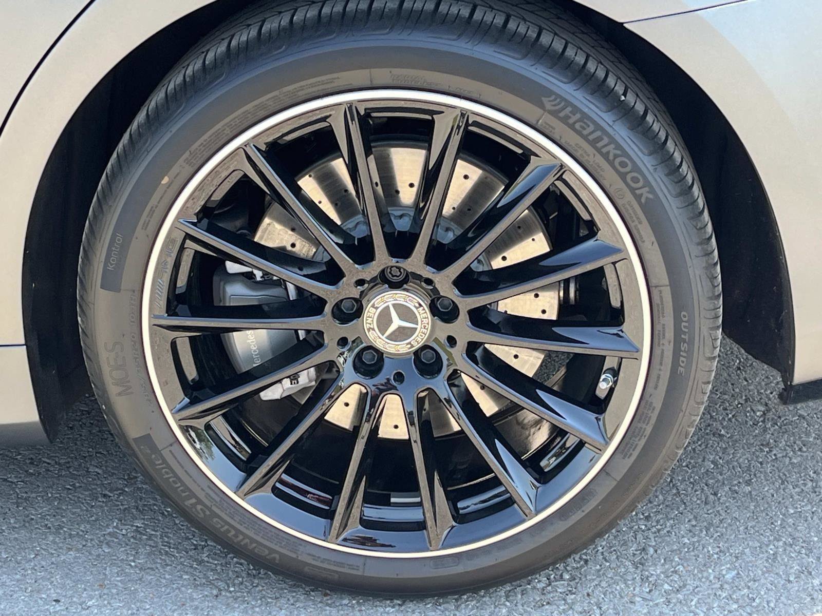 Certified 2023 Mercedes-Benz S 500 4MATIC image 11