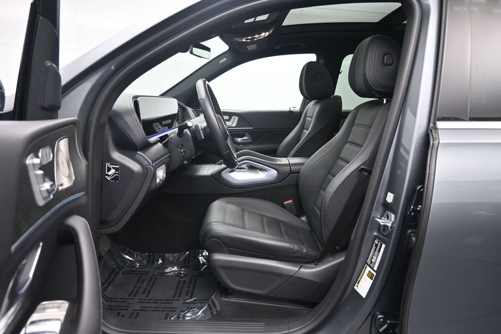 Used 2024 Mercedes-Benz GLS 450 4MATIC image 24