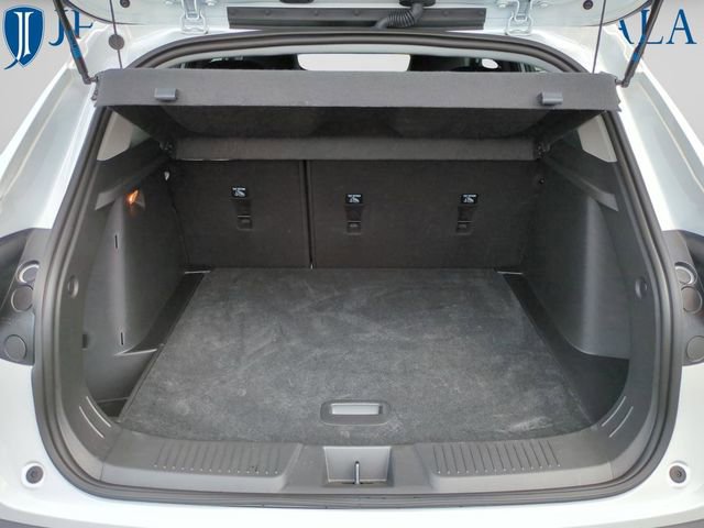 Used 2025 Chevrolet Trax LT w/ Driver Confidence Package FWD image 9