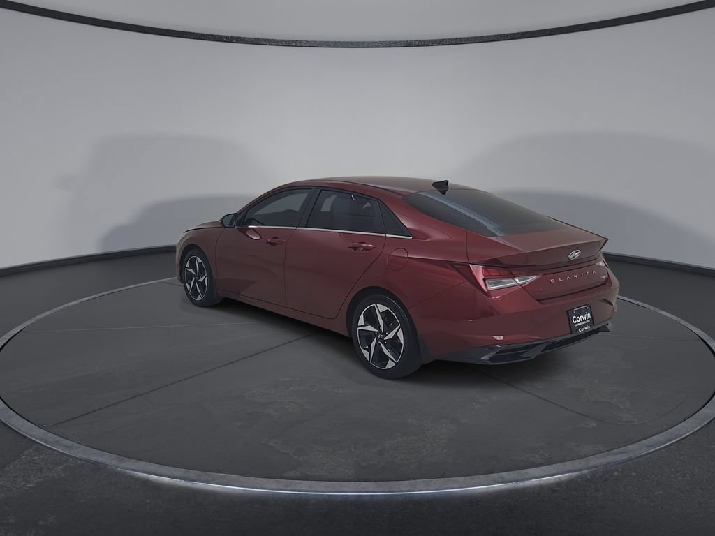 Used 2023 Hyundai Elantra Limited FWD image 12