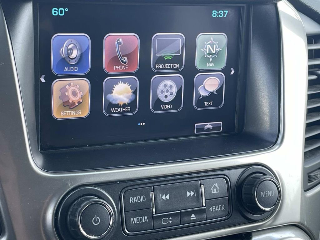 Used 2017 Chevrolet Suburban LT image 25
