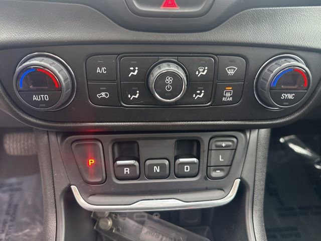 Used 2019 GMC Terrain Denali w/ Advanced Safety Package AWD/4WD image 22
