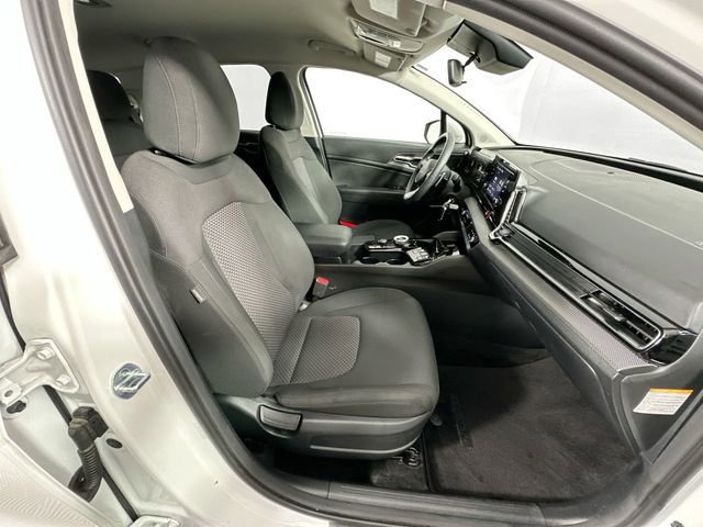 Used 2023 Kia Sportage LX image 27