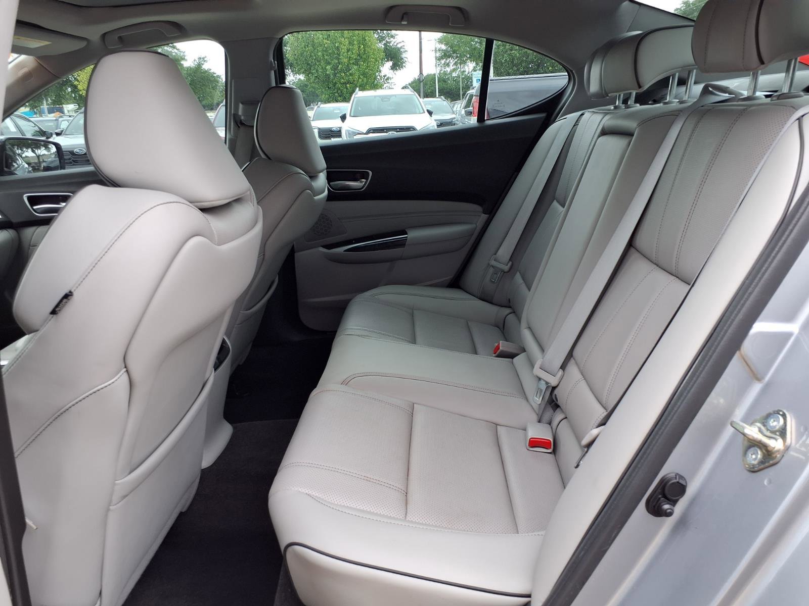 Used 2018 Acura TLX V6 w/ Technology Package FWD image 19