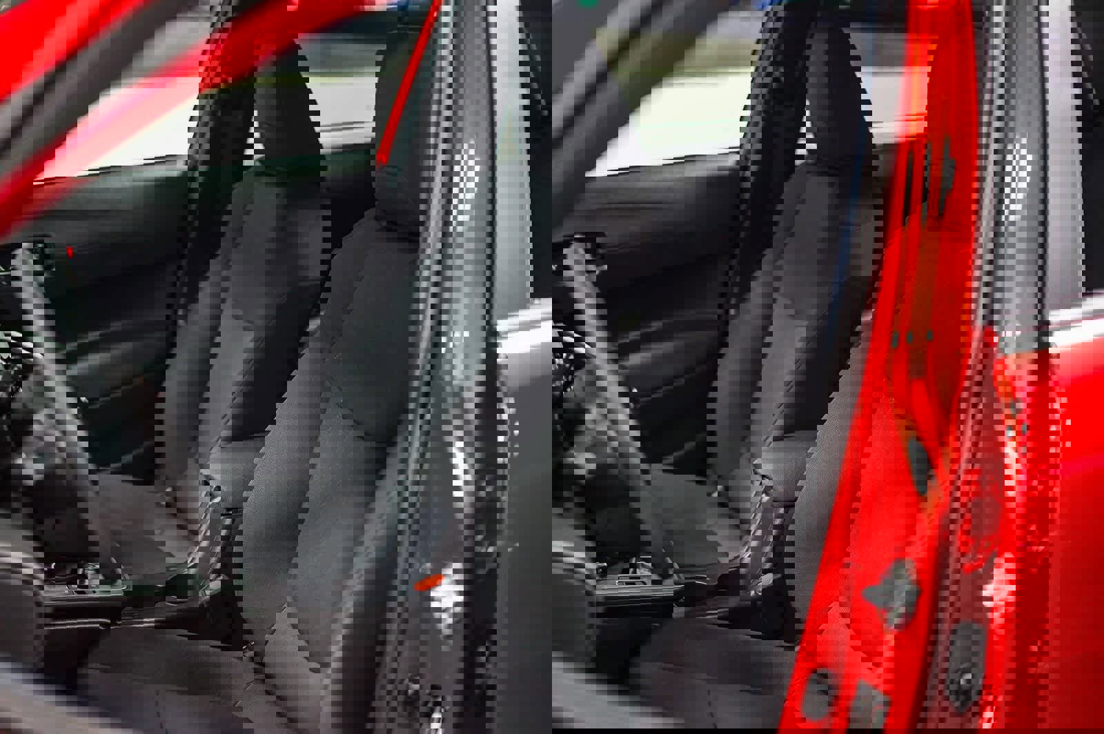 Certified 2026 Toyota Corolla Cross LE image 17