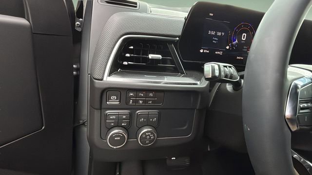 Used 2026 Chevrolet Tahoe RST w/ Comfort Package AWD/4WD image 22