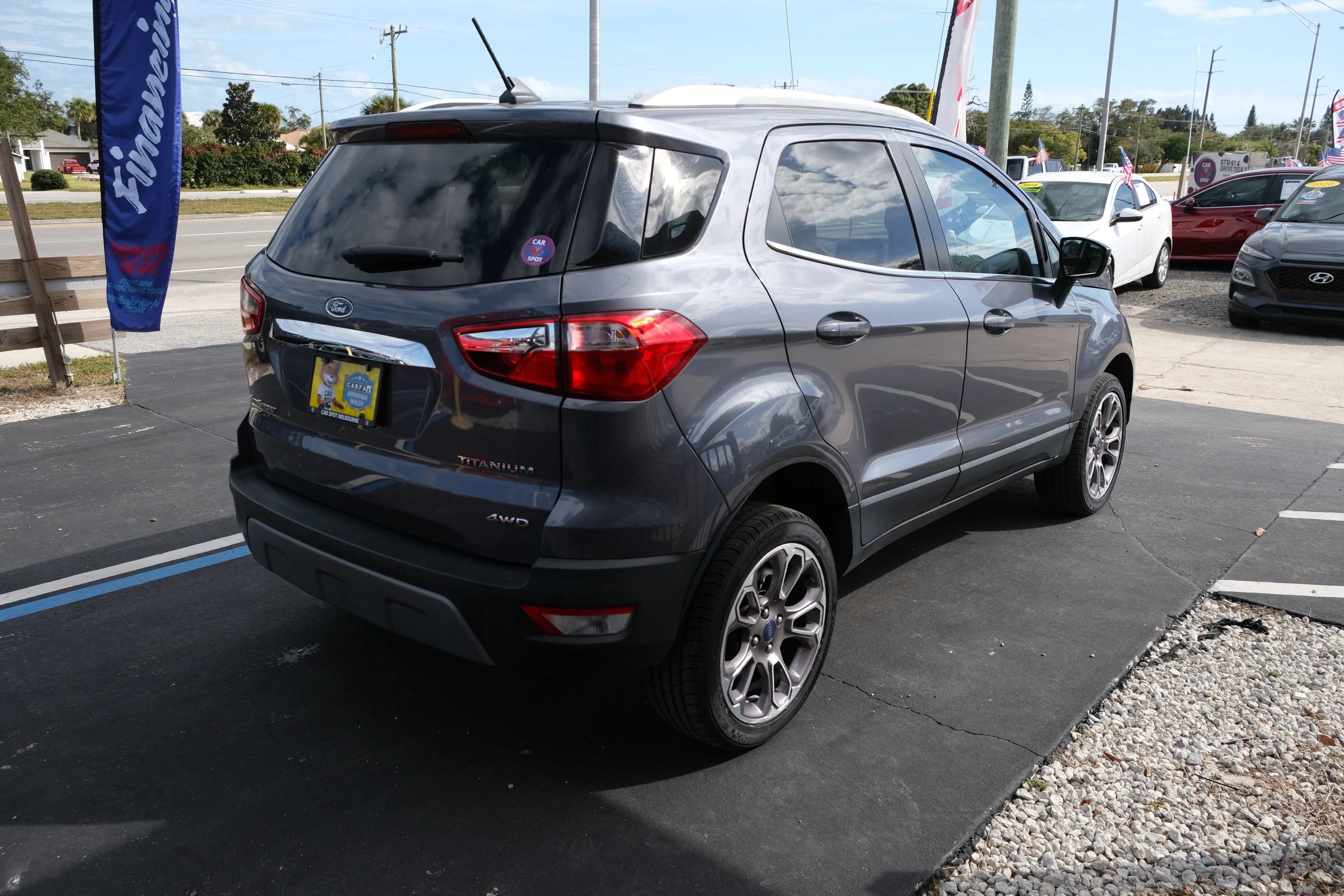 Used 2021 Ford EcoSport Titanium AWD/4WD image 6