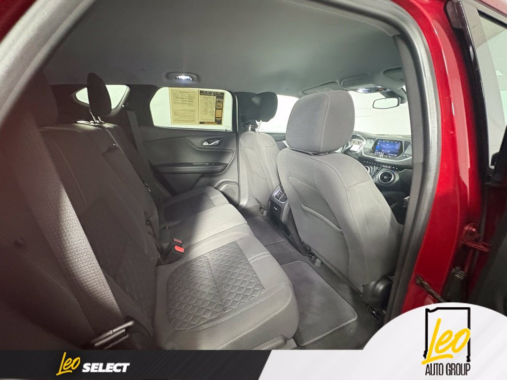 Used 2021 Chevrolet Blazer LT FWD image 10