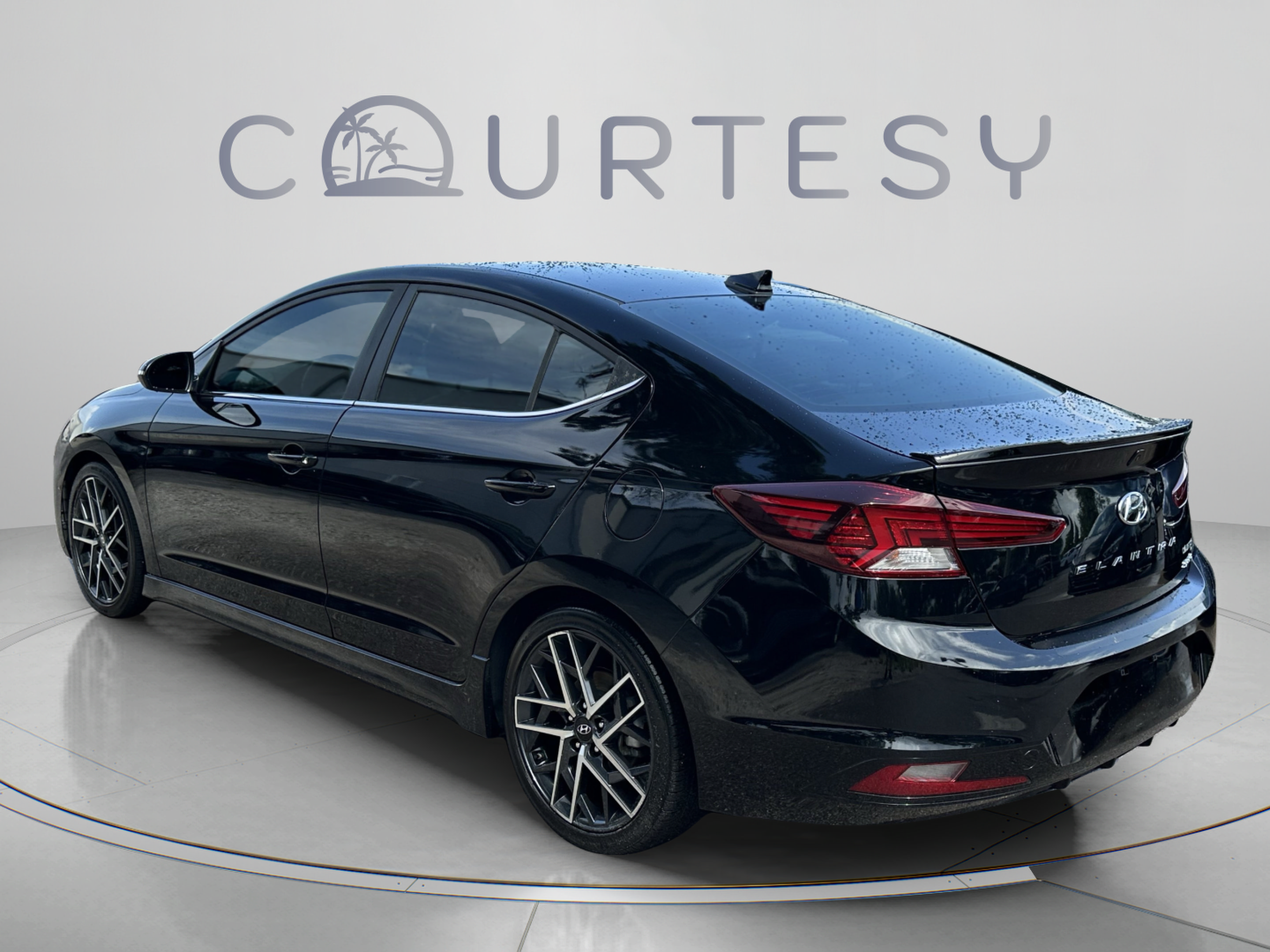 Used 2020 Hyundai Elantra Sport w/ Cargo Package (C1) FWD image 3