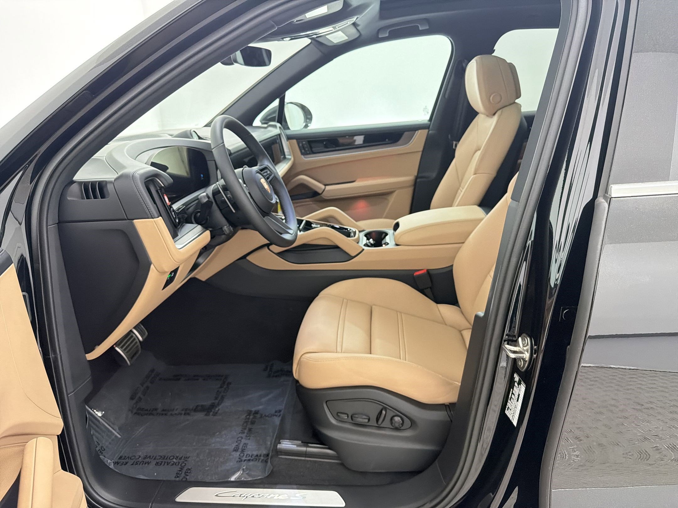 New 2026 Porsche Cayenne S AWD/4WD image 5