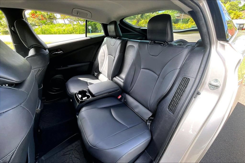 Used 2018 Toyota Prius Prime Plus FWD image 28